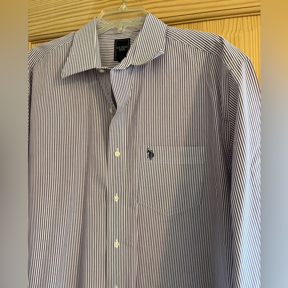 US Polo Assn. Men’s Purple and White Stripped Long Sleeve Button Shirt Size L - Picture 4 of 6